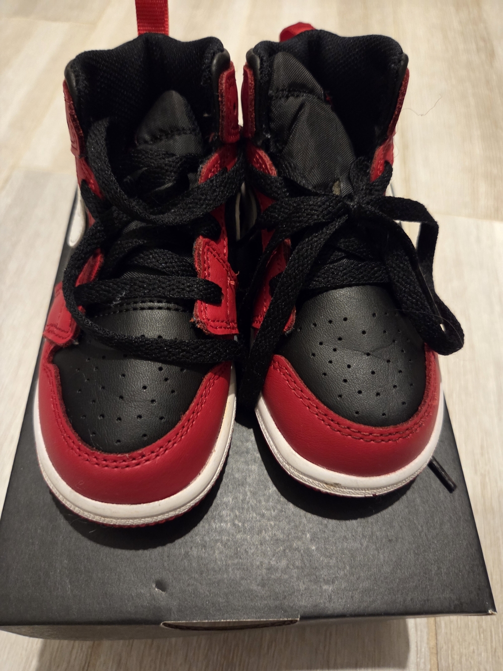 Jordan Kids Black and Red High-Top Sneakers (Toddlers)